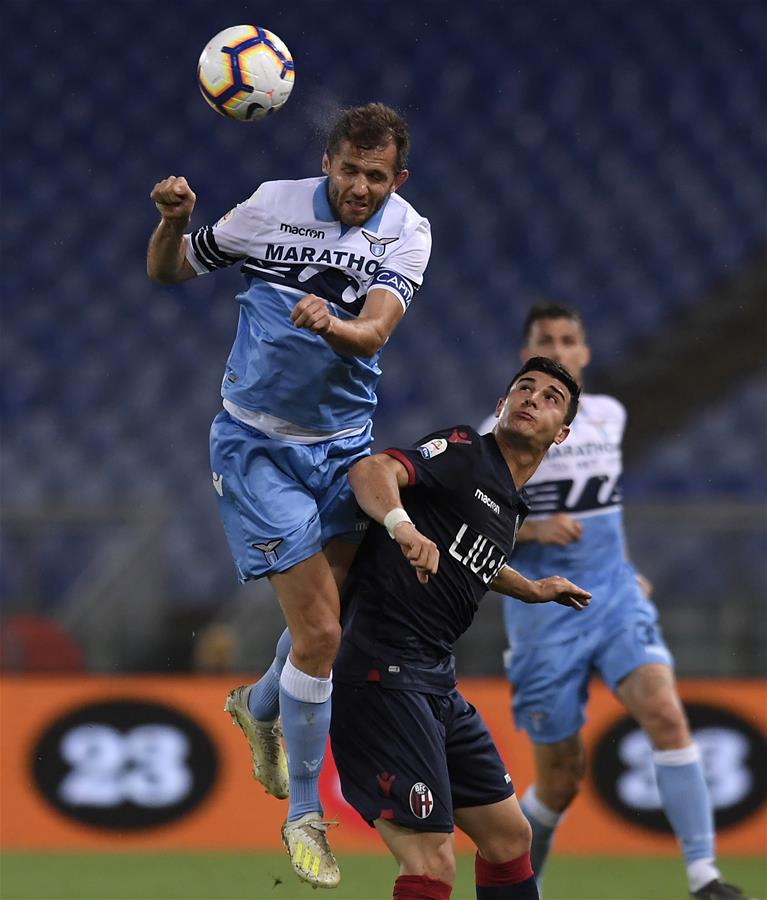 展冰雪旅游 展冰雪旅游