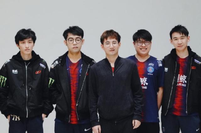 翼或二当家 翼或二当家